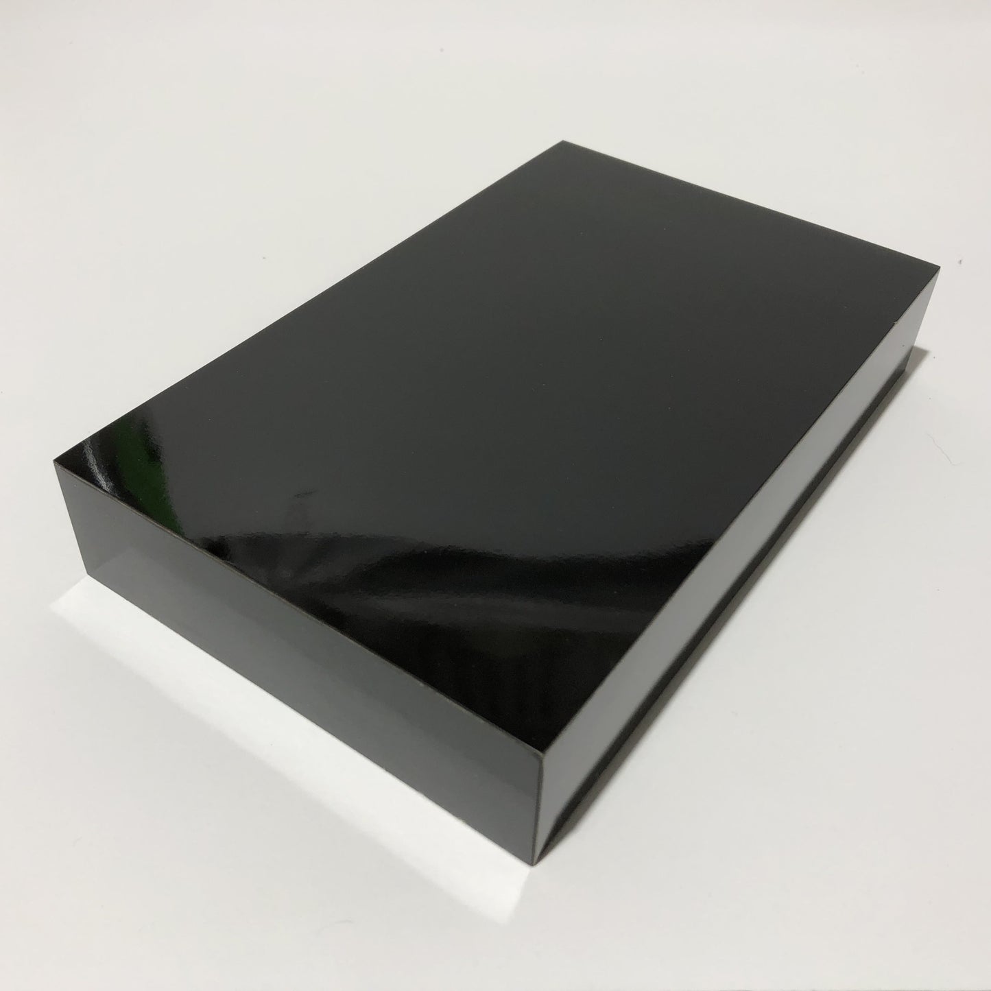 Formica Base 8x5x1.5 Gloss Black