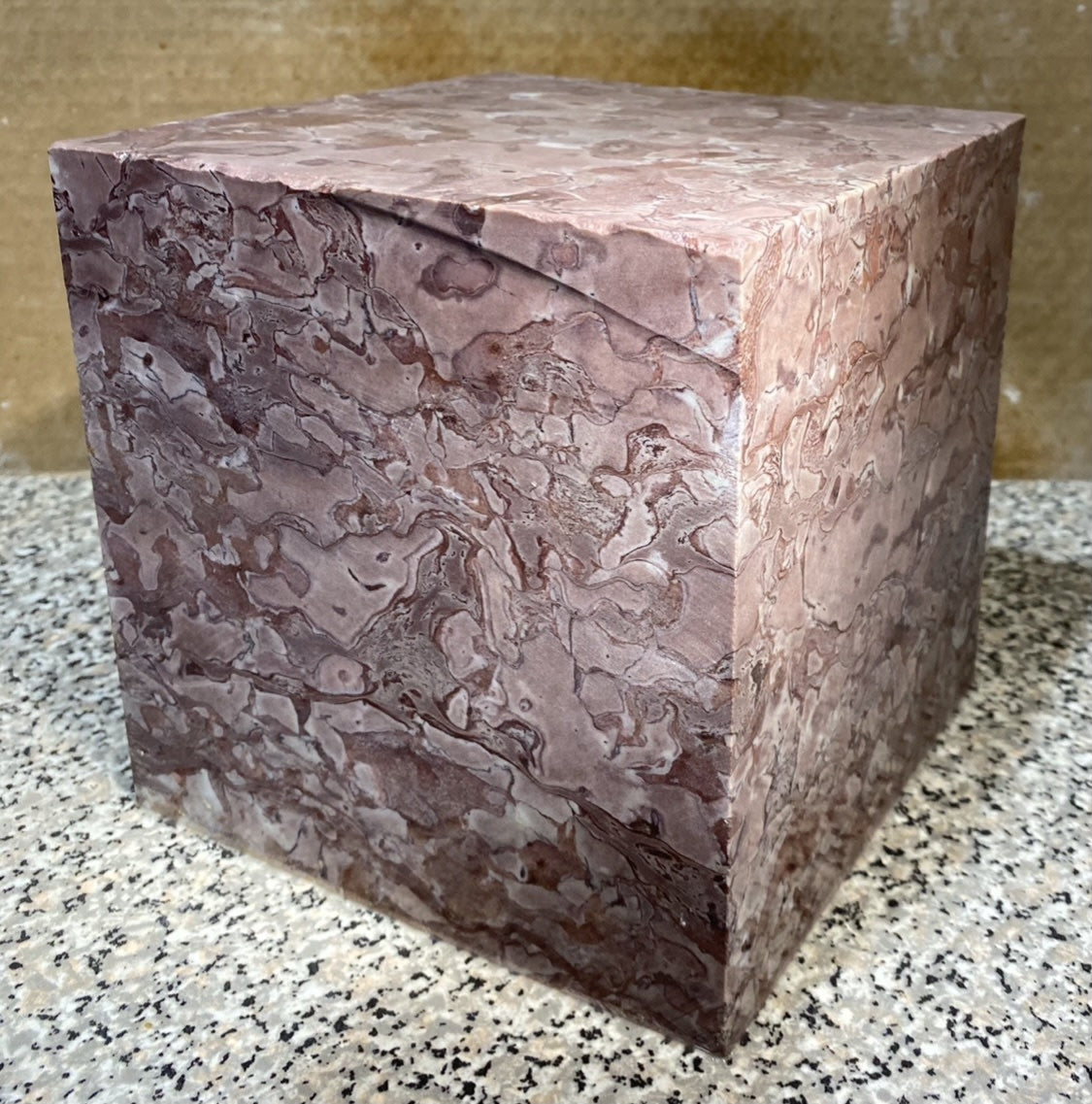 Cubo Swanton Mármol Rojo 6x6x6