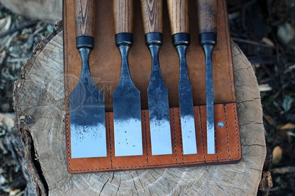 Chisels with Beveled edges in the leather bag (set of 5)