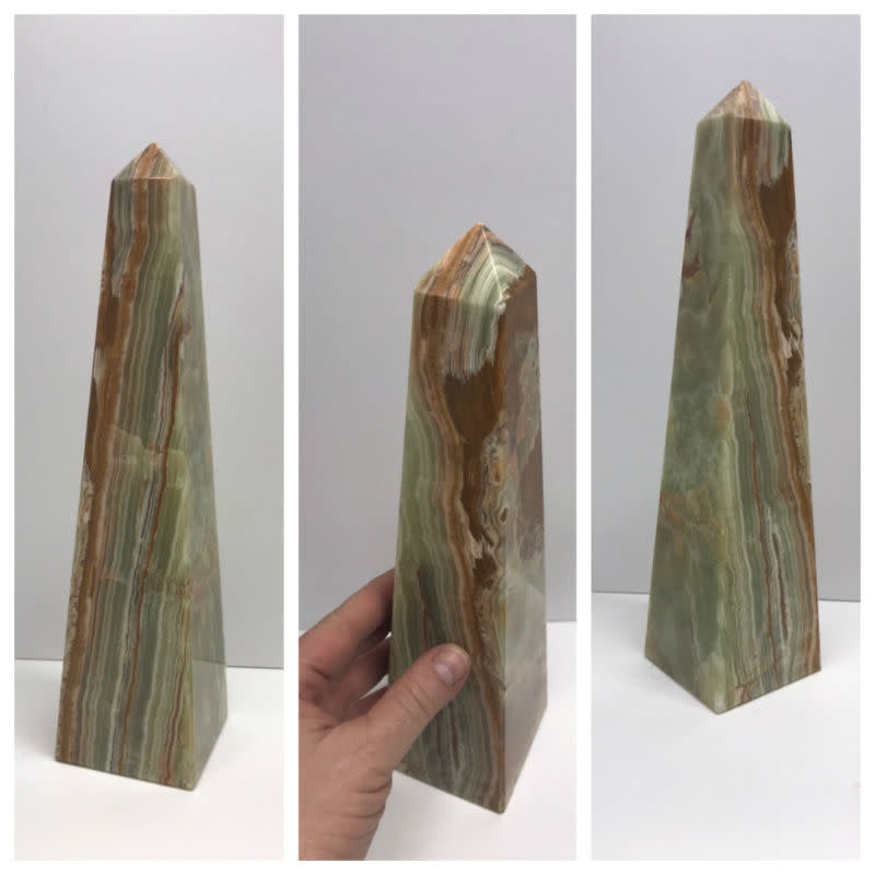 Onyx Obelisk 12in